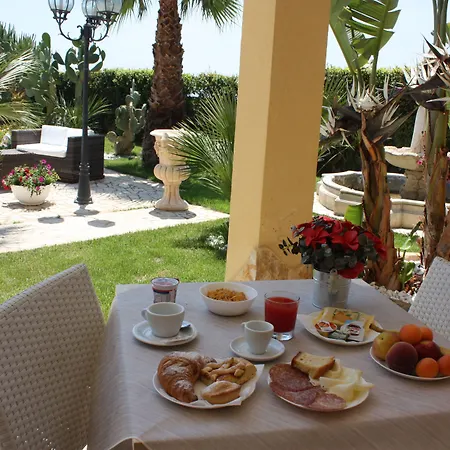 Belvedere Di Rita 3* غالّيبولي